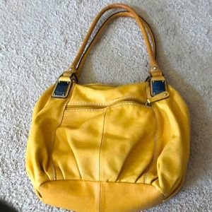 Yellow medium purse